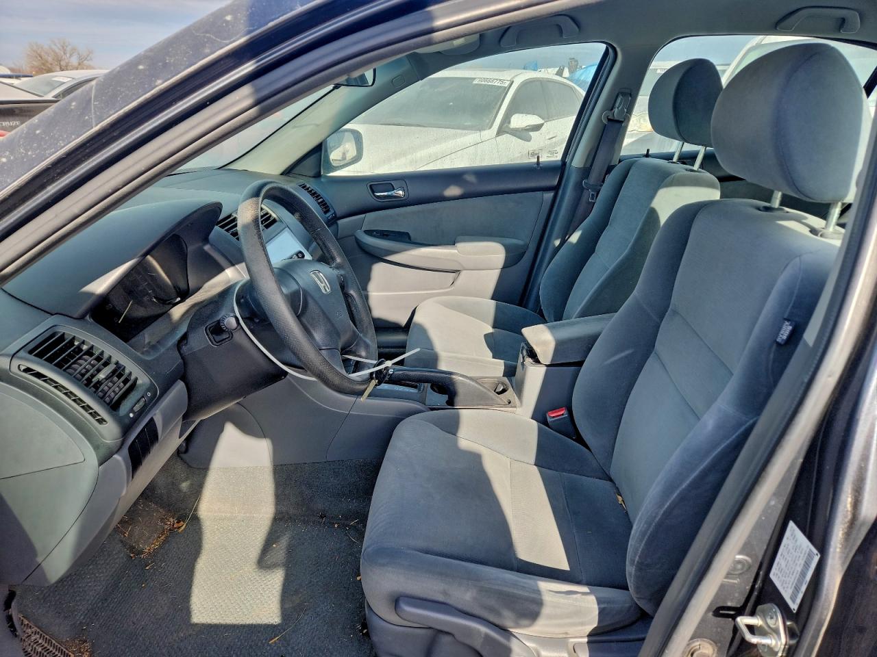 2006 HONDA ACCORD LX photo 19