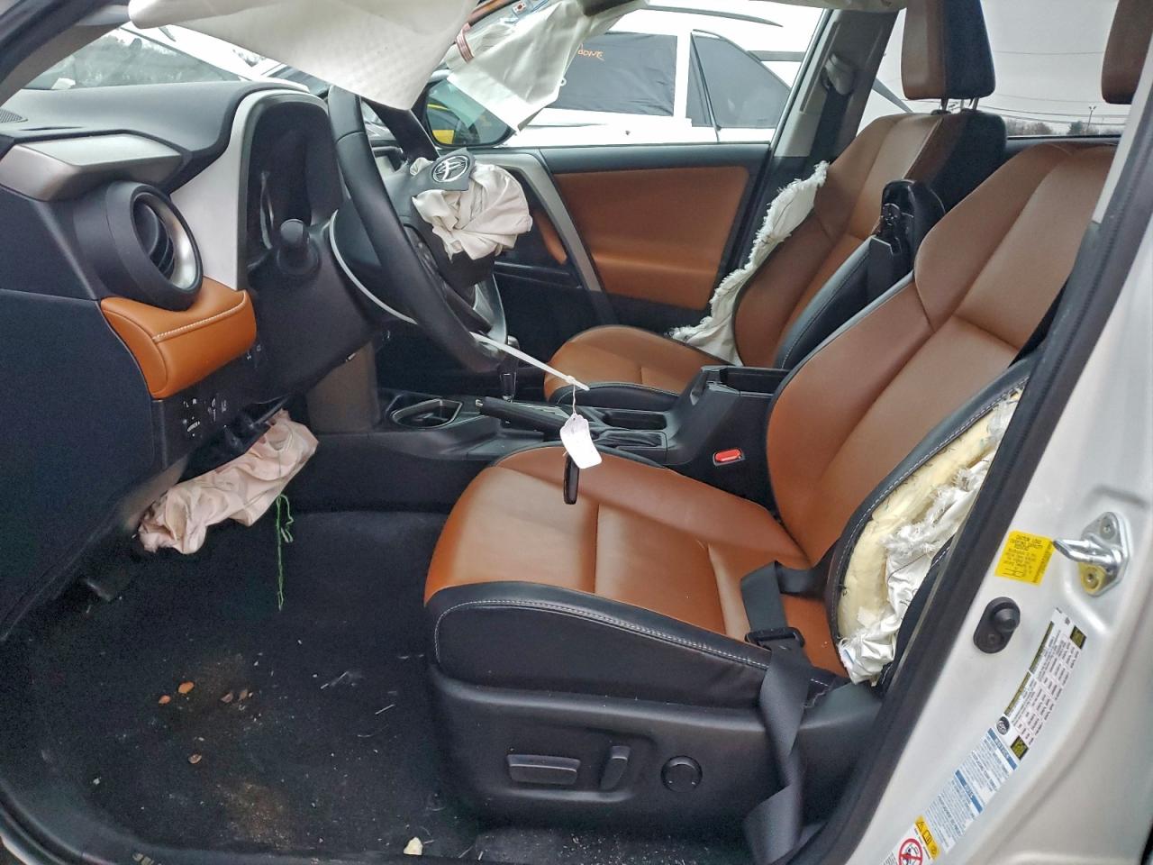 2017 TOYOTA RAV4 LIMITED photo 7