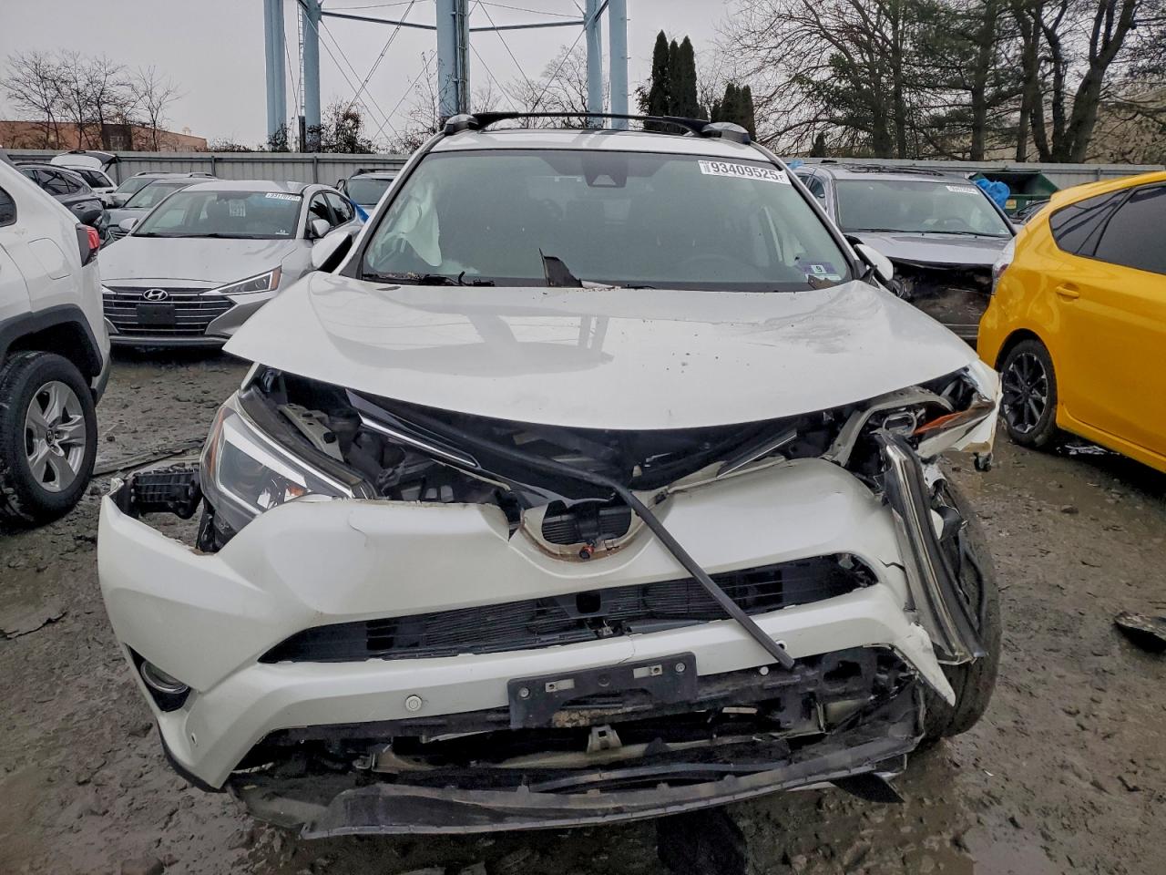 2017 TOYOTA RAV4 LIMITED photo 5