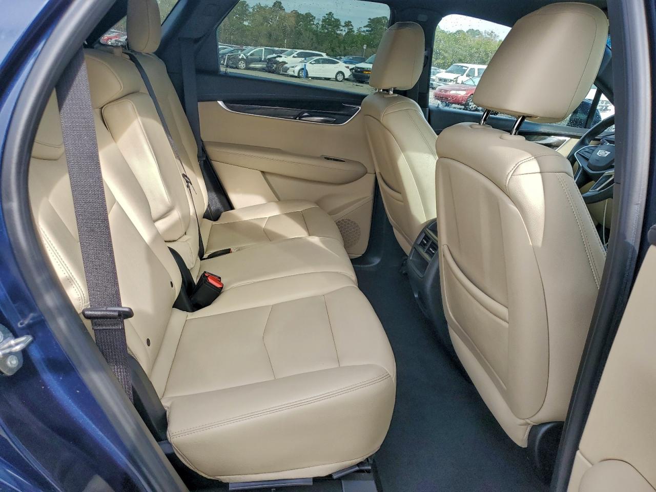 2017 CADILLAC XT5 photo 11