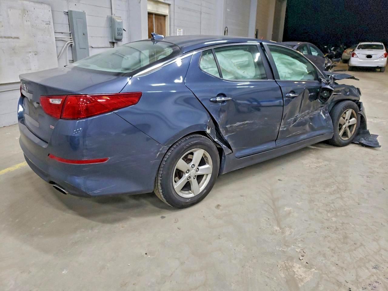 2015 KIA OPTIMA LX photo 5