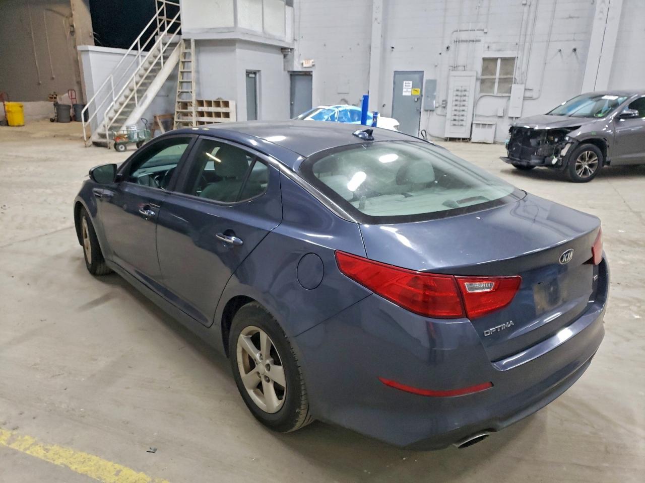 2015 KIA OPTIMA LX photo 3