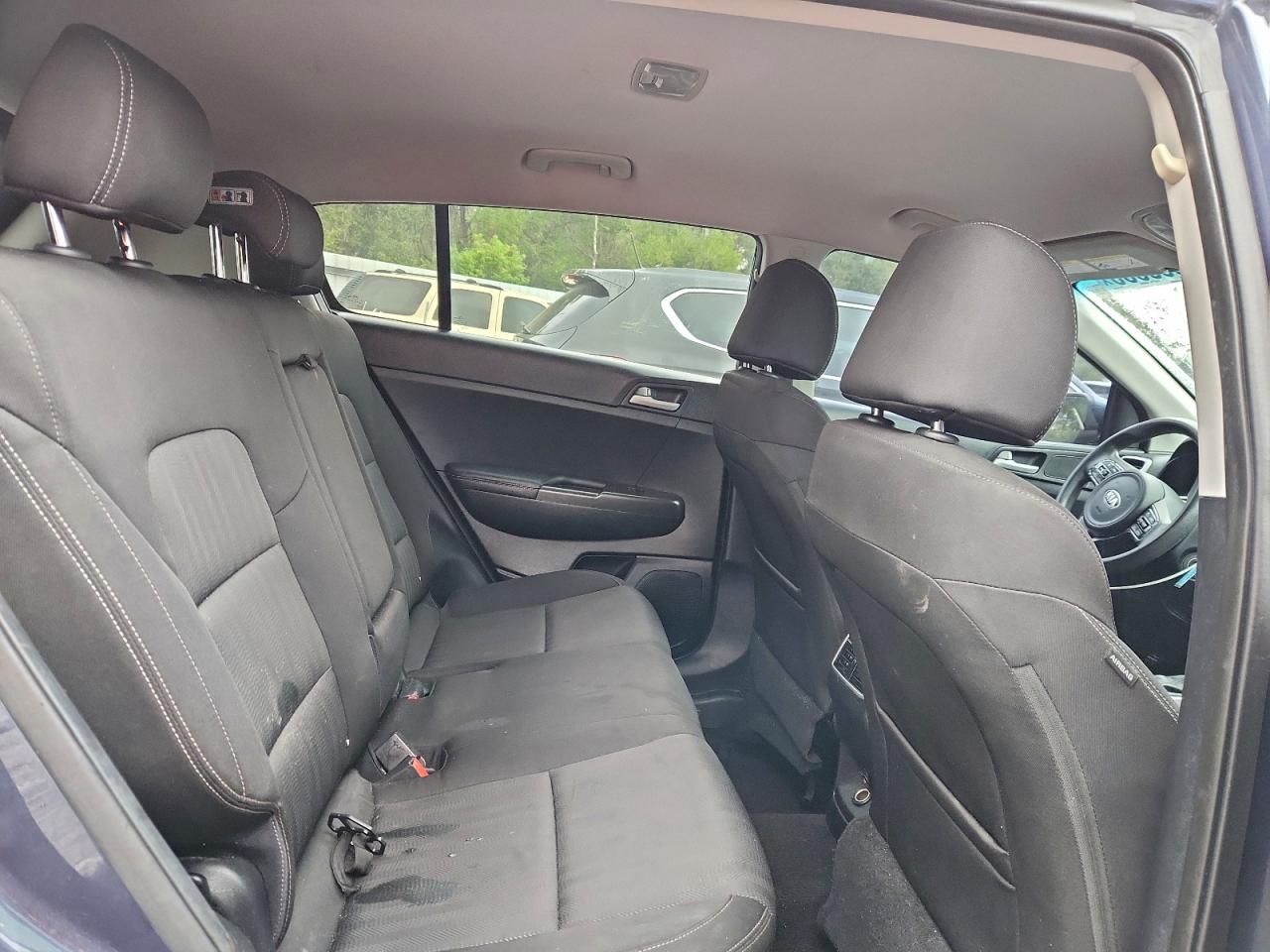 2019 KIA SPORTAGE LX photo 19