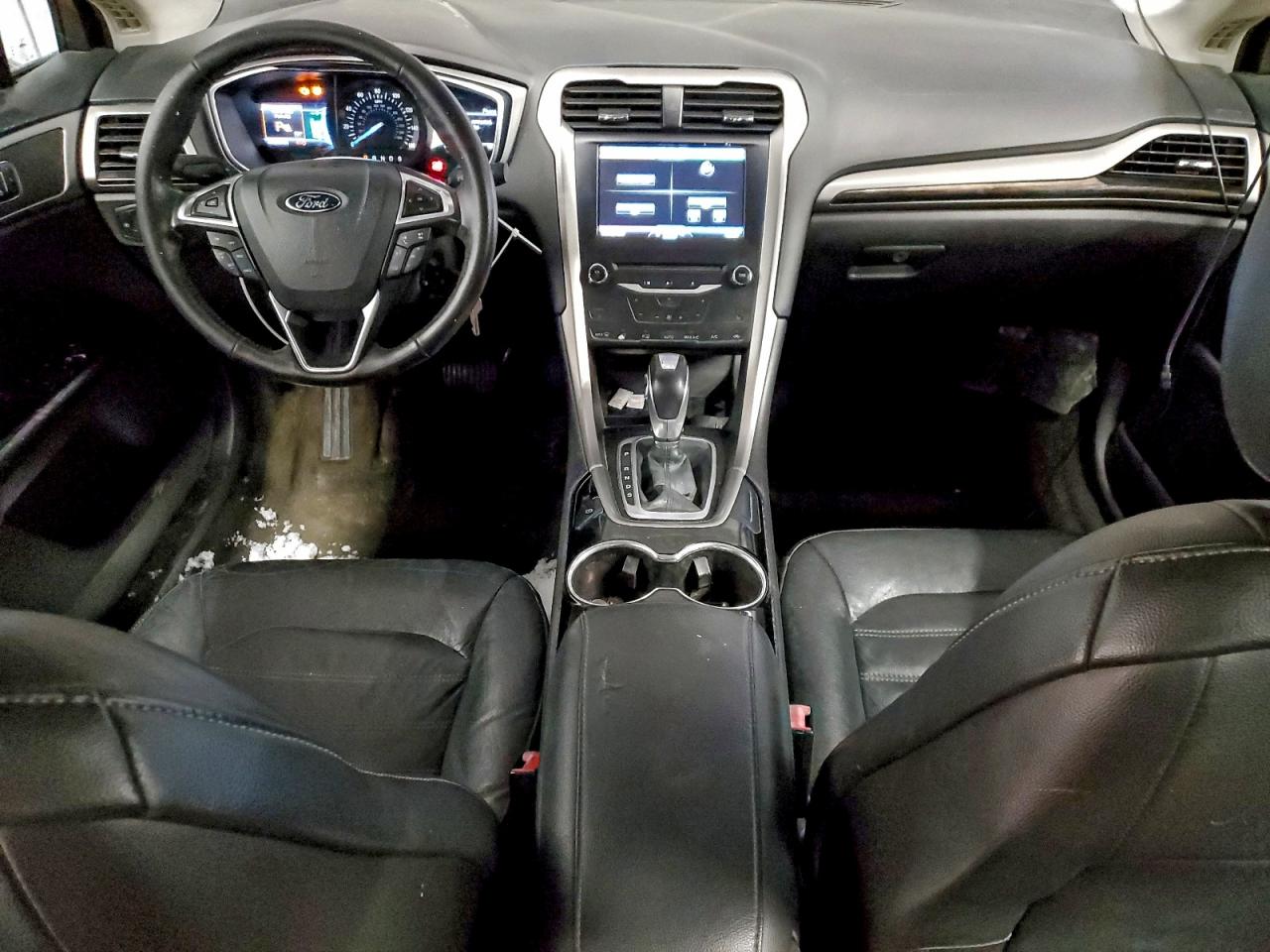 2015 FORD FUSION SE photo 15