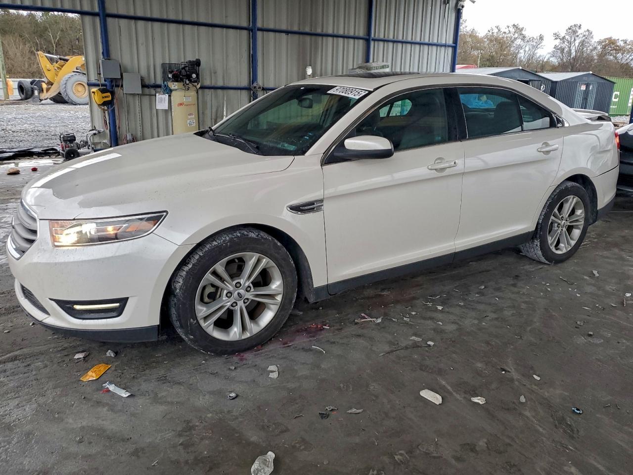 2015 FORD TAURUS