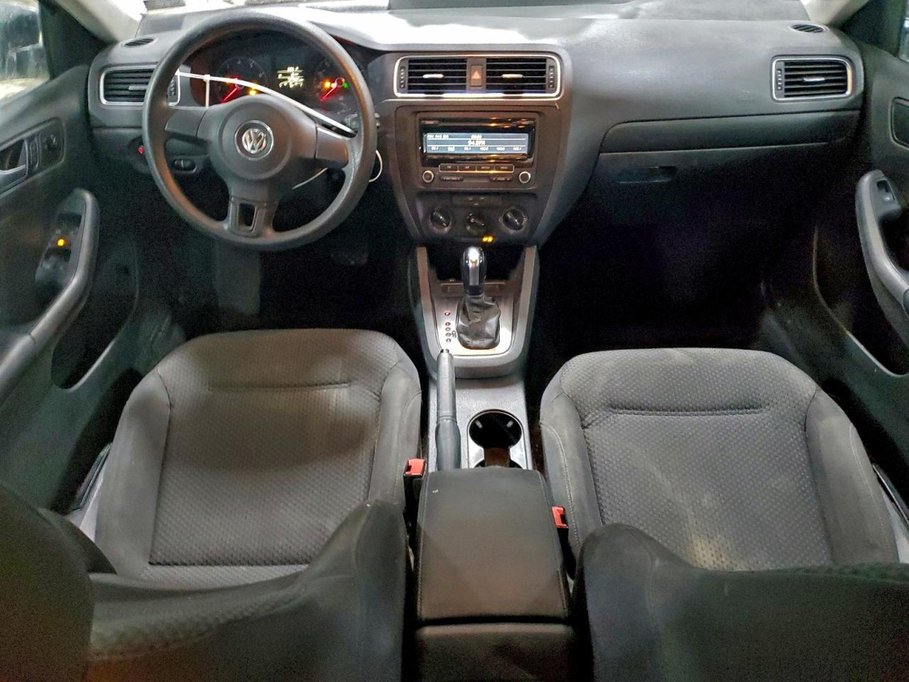 2014 VOLKSWAGEN JETTA BASE photo 8