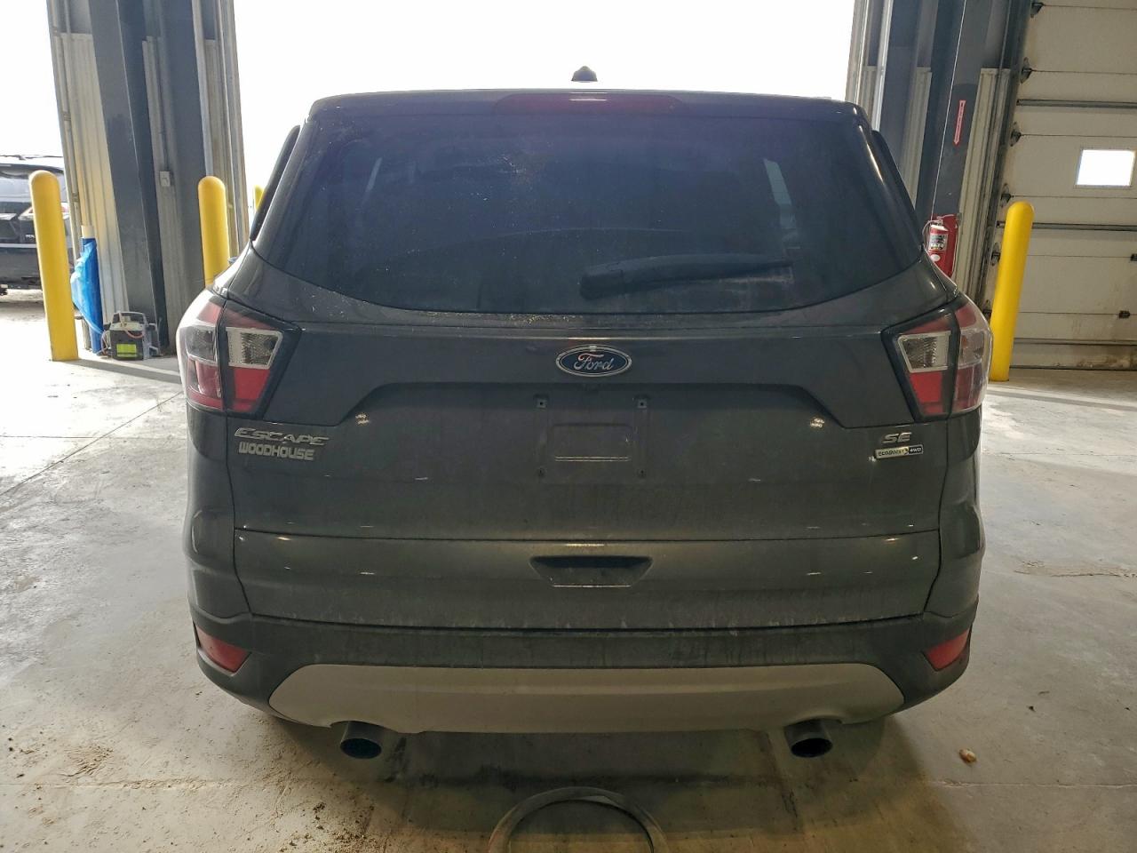 2017 FORD ESCAPE SE photo 6
