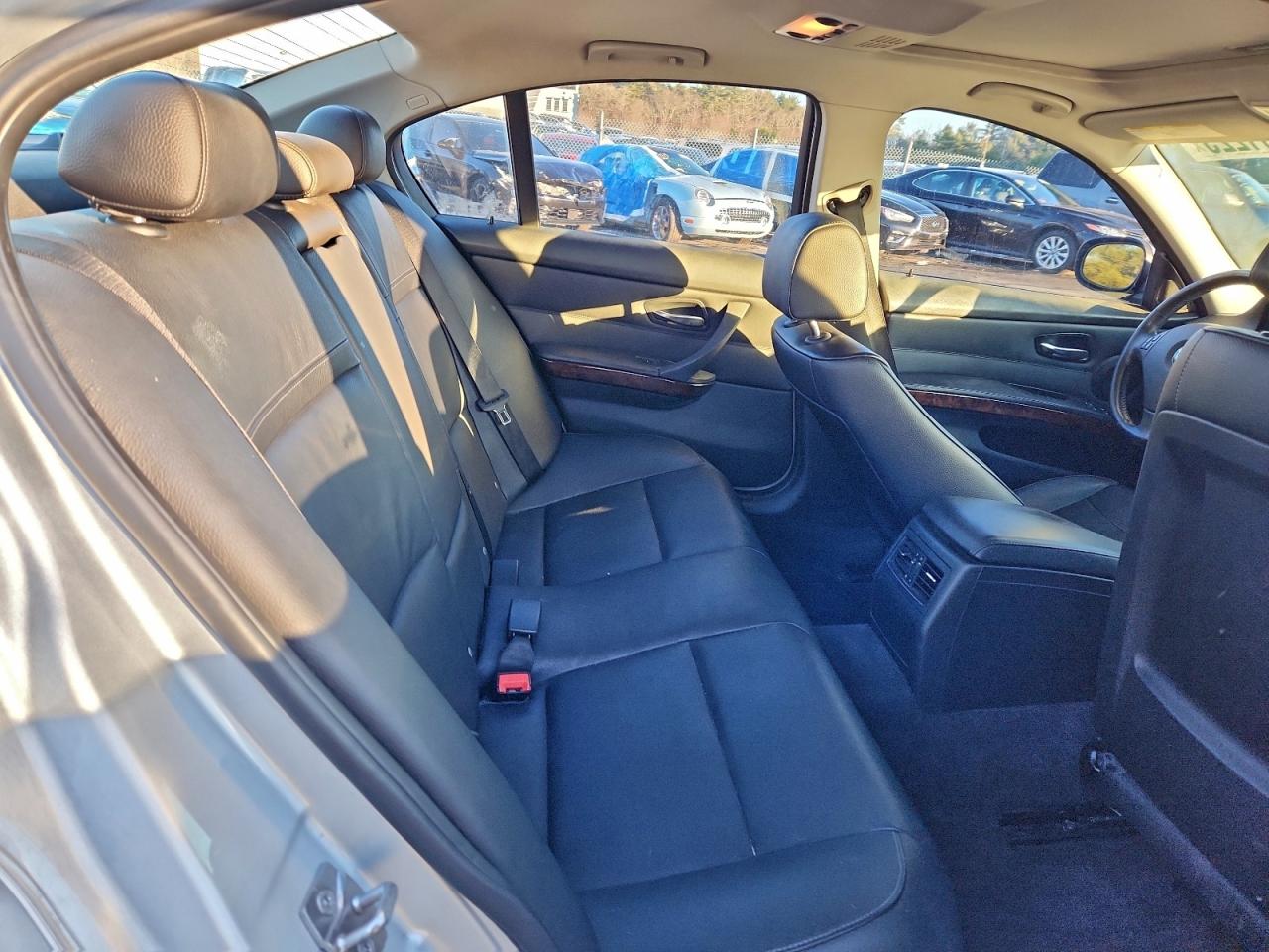 2011 BMW 328 XI SULEV photo 10