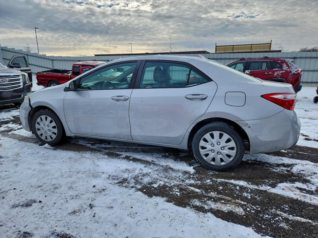 2016 TOYOTA COROLLA L photo 3