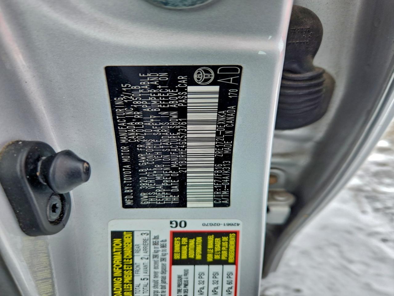 2016 TOYOTA COROLLA L photo 23