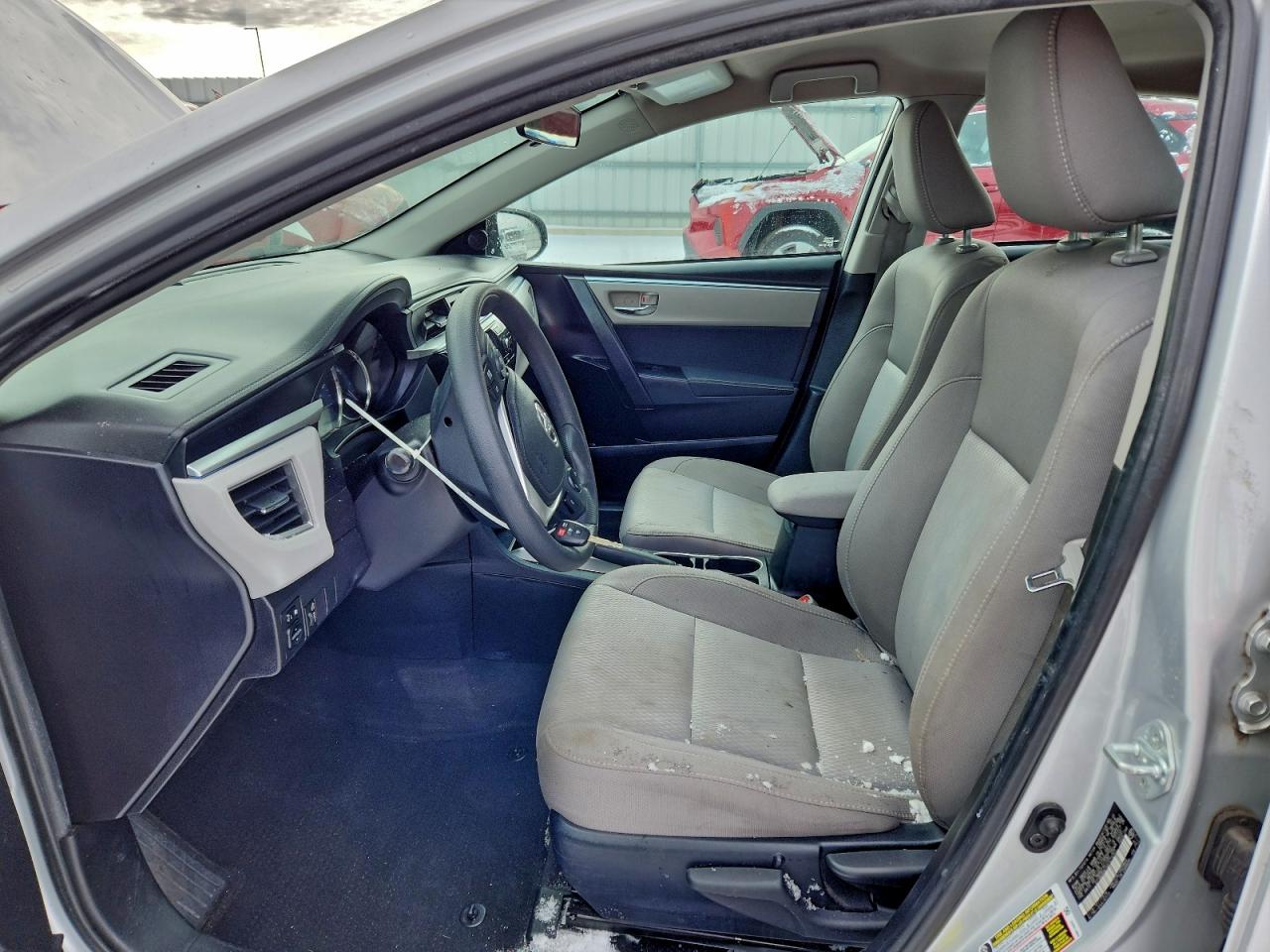 2016 TOYOTA COROLLA L photo 13