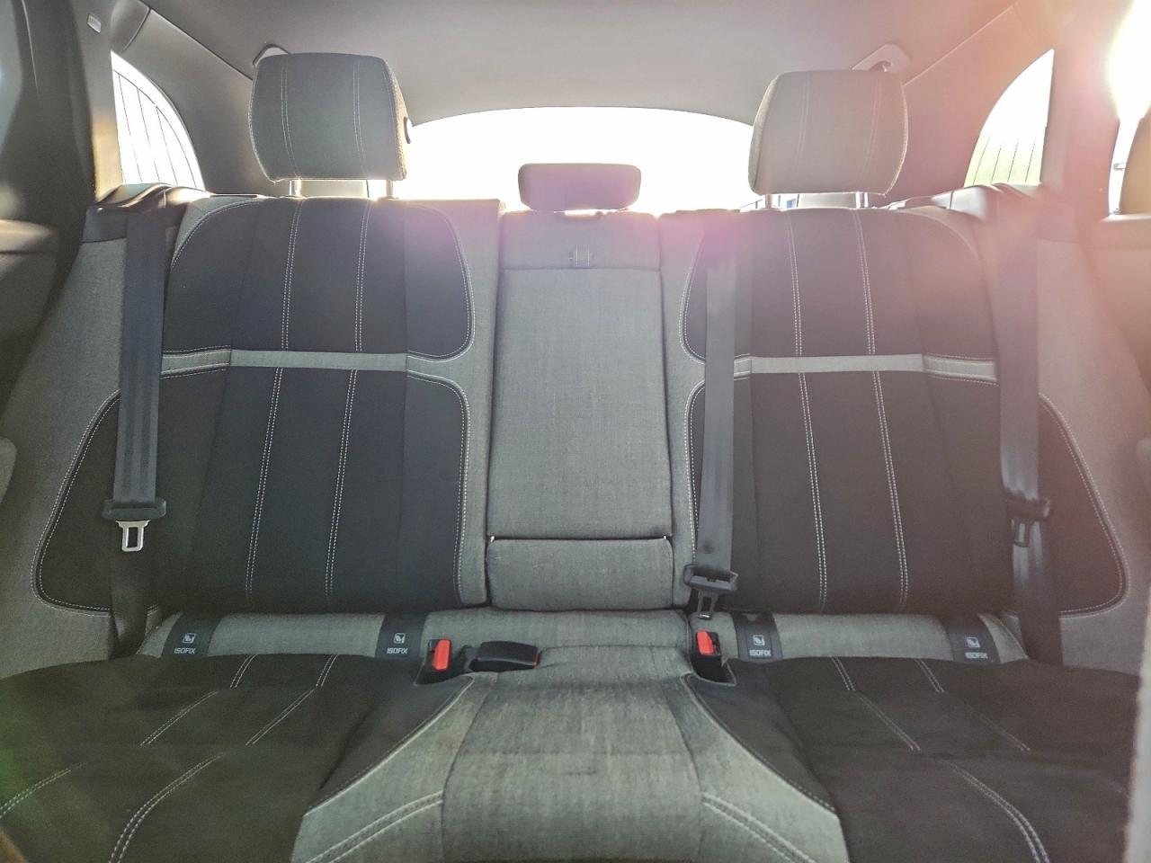 2019 LAND ROVER RANGE ROVER VELAR R-DYNAMIC SE photo 19