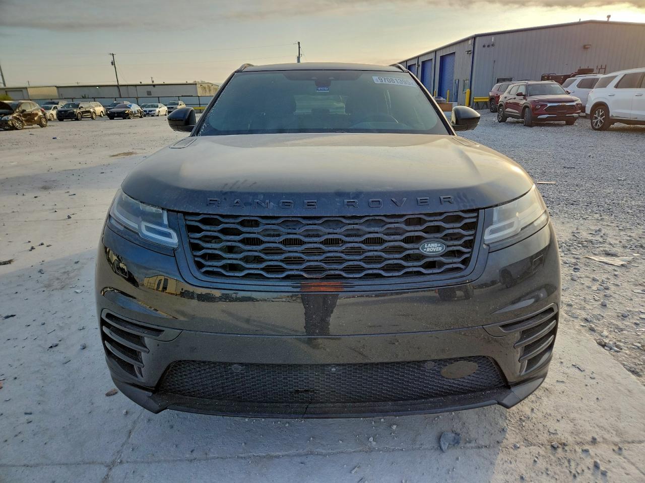 2019 LAND ROVER RANGE ROVER VELAR R-DYNAMIC SE photo 9