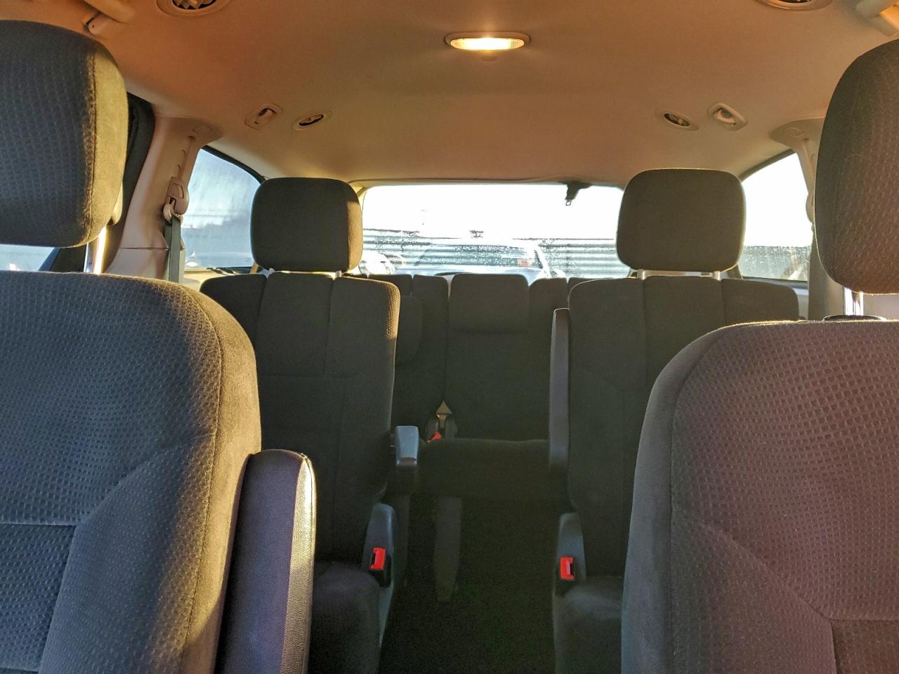 2012 DODGE GRAND CARAVAN SXT photo 10