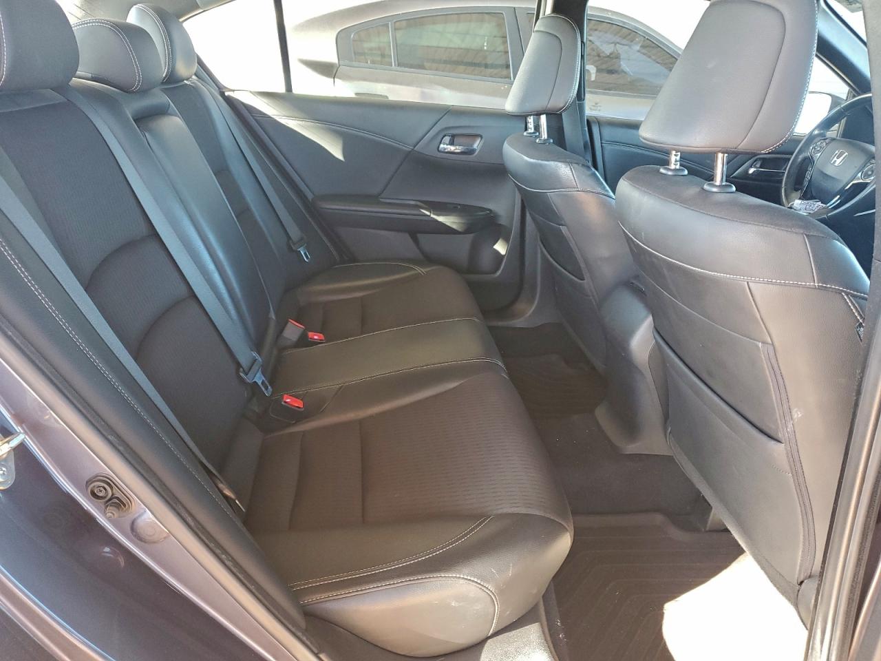 2016 HONDA ACCORD SPORT photo 28
