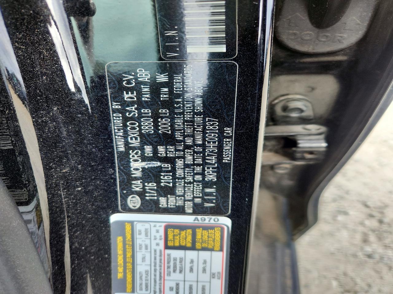 2017 KIA FORTE LX photo 12