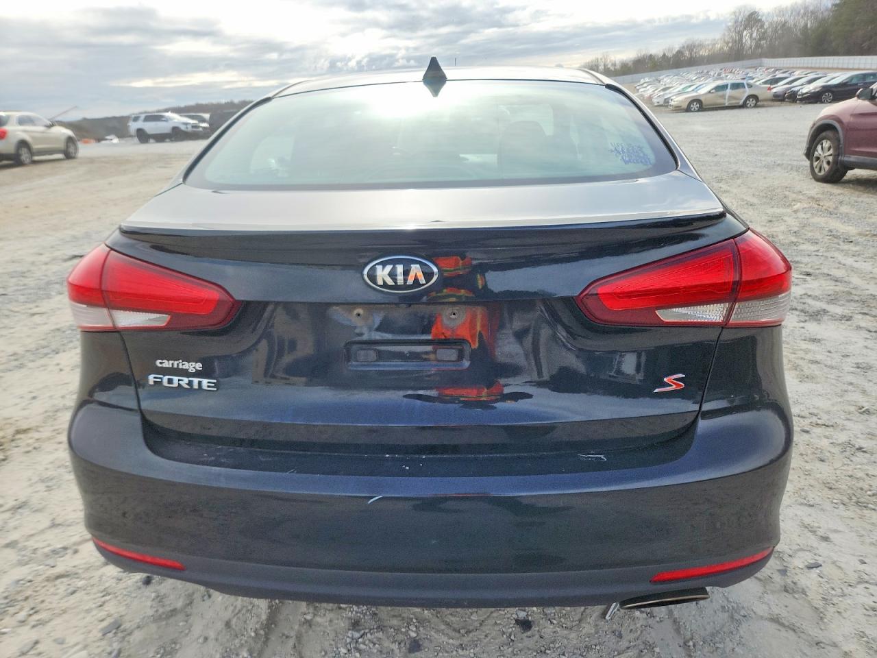 2017 KIA FORTE LX photo 6