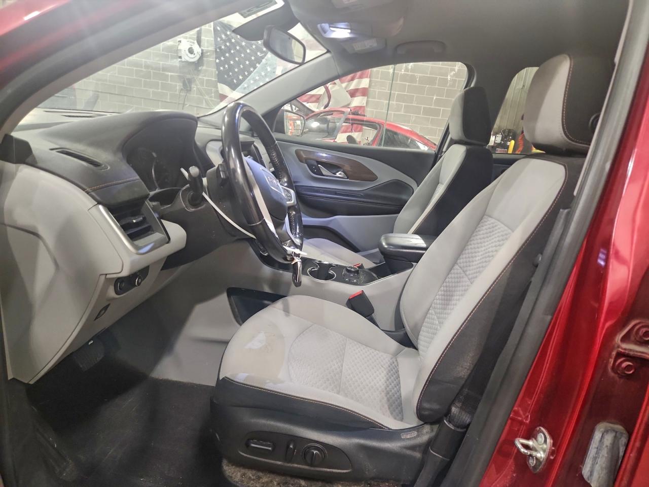 2019 GMC TERRAIN SLE photo 13