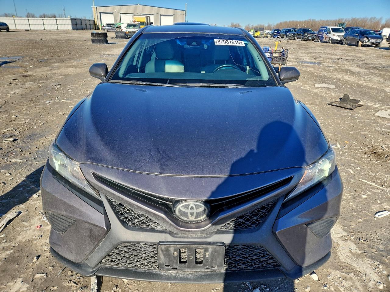 2020 TOYOTA CAMRY SE photo 13