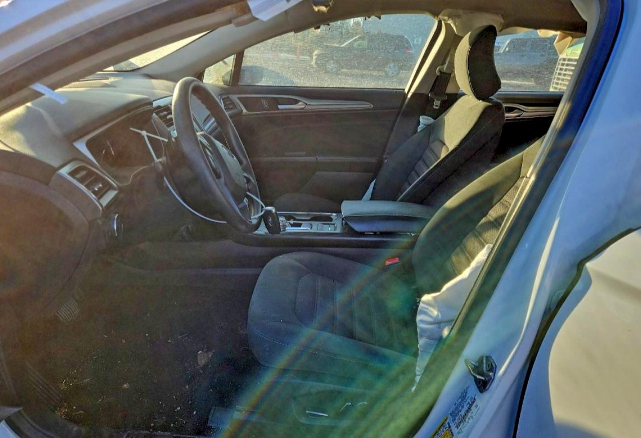2018 FORD FUSION SE photo 19