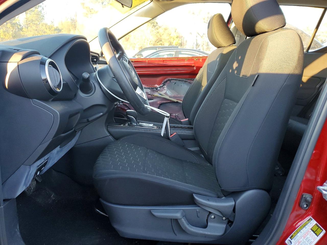 2023 NISSAN KICKS SV photo 19