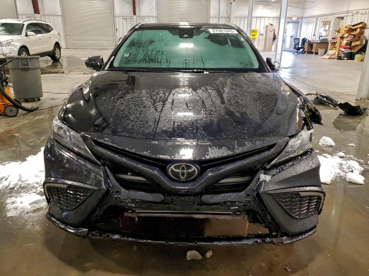 2024 TOYOTA CAMRY SE NIGHT SHADE photo 5