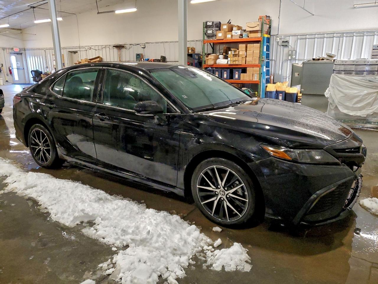 2024 TOYOTA CAMRY SE NIGHT SHADE photo 4
