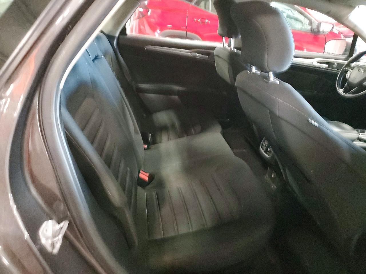 2019 FORD FUSION SE photo 28