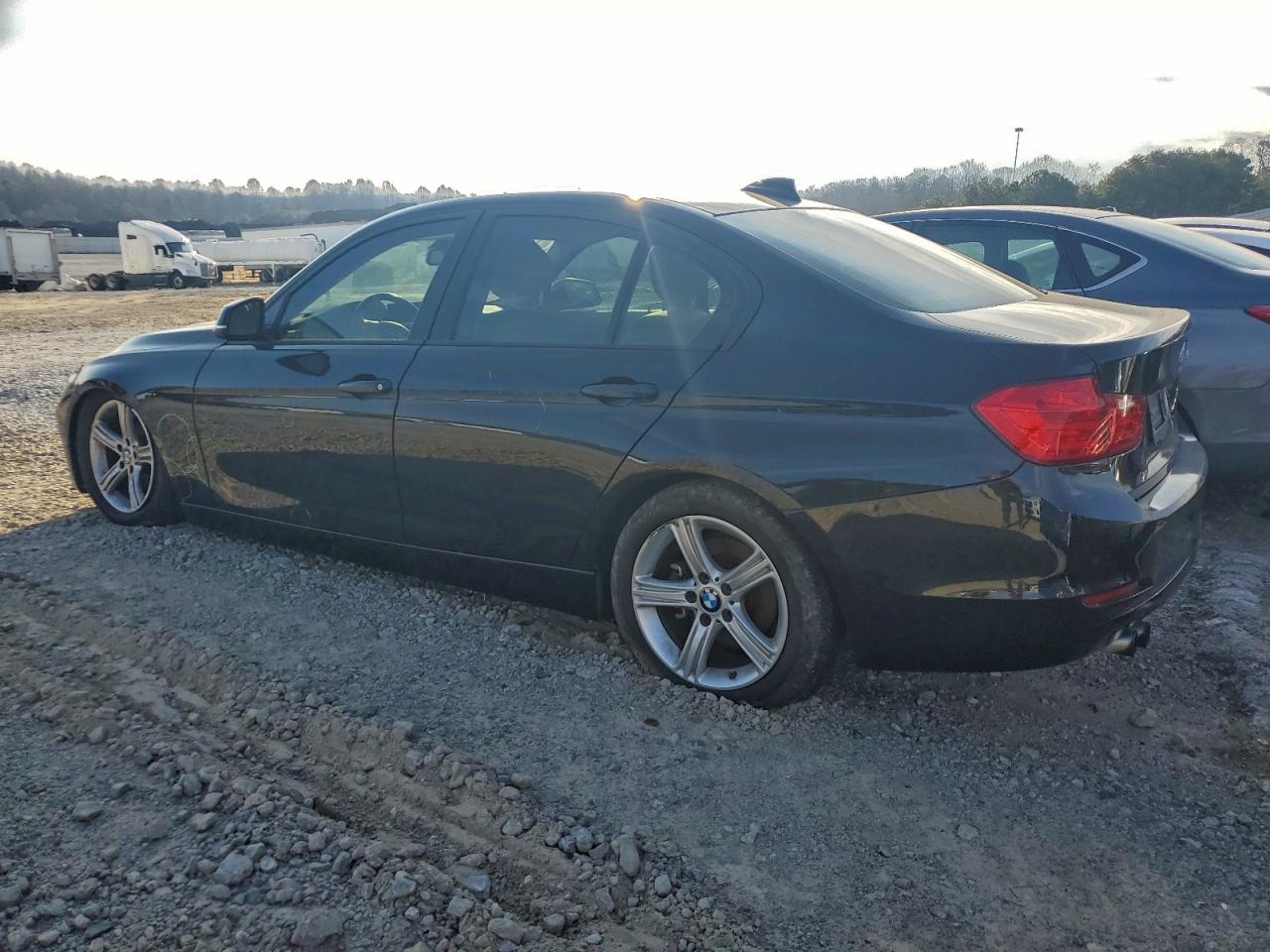 2013 BMW 328 I photo 2