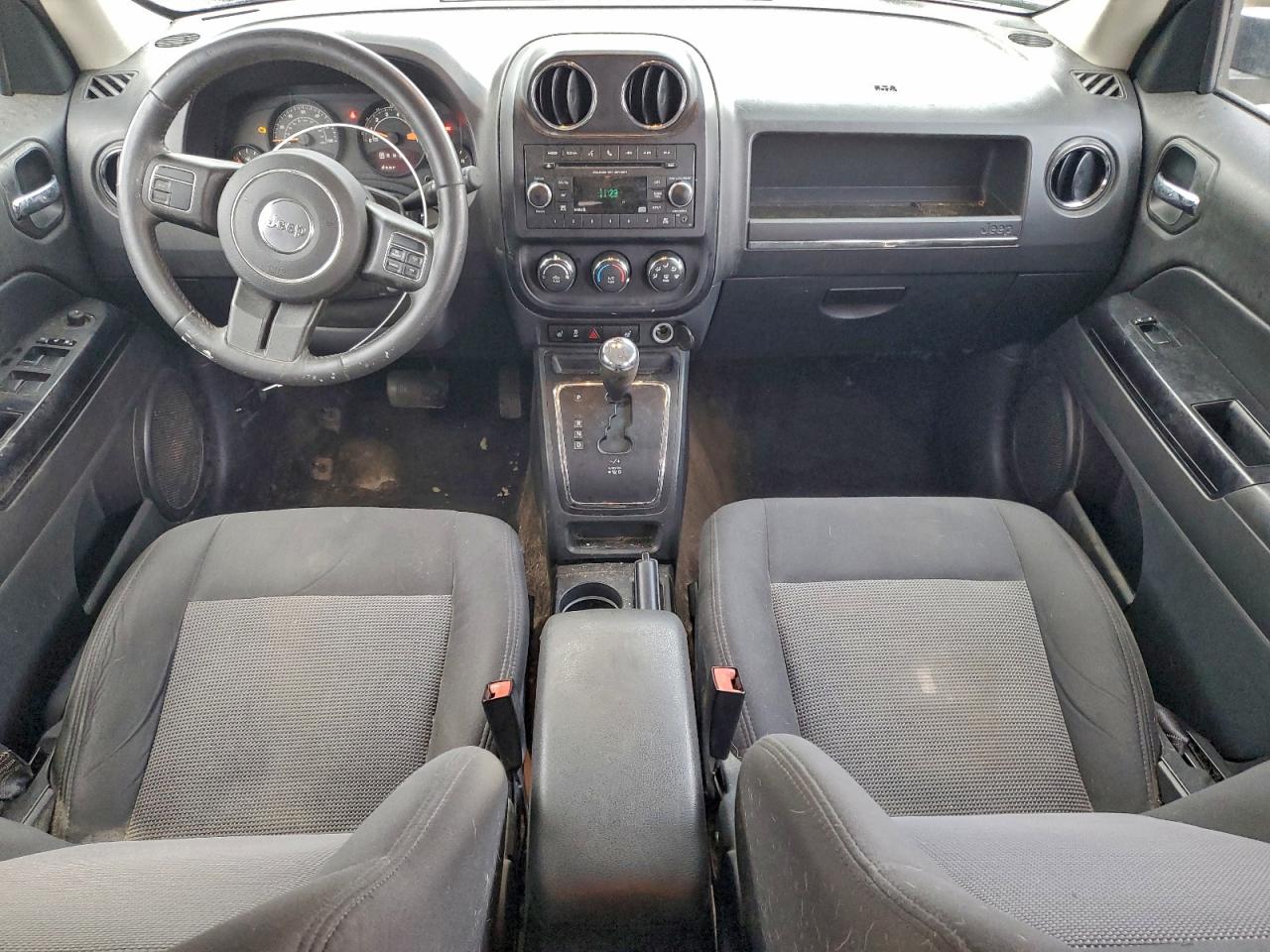 2015 JEEP PATRIOT LATITUDE photo 8