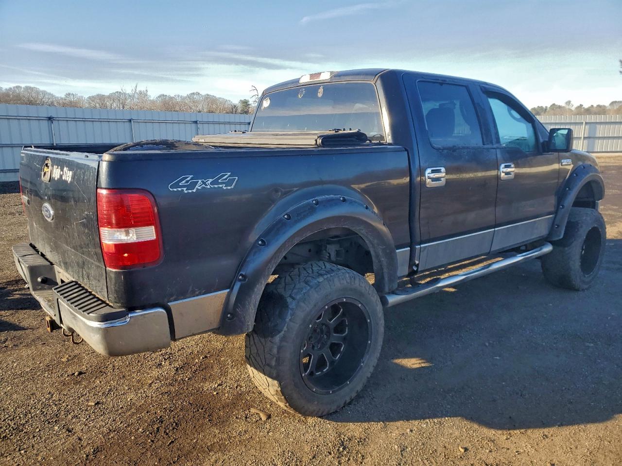 2005 FORD F150 SUPERCREW photo 3