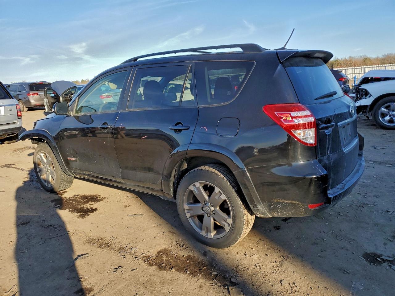 2012 TOYOTA RAV4 SPORT photo 2