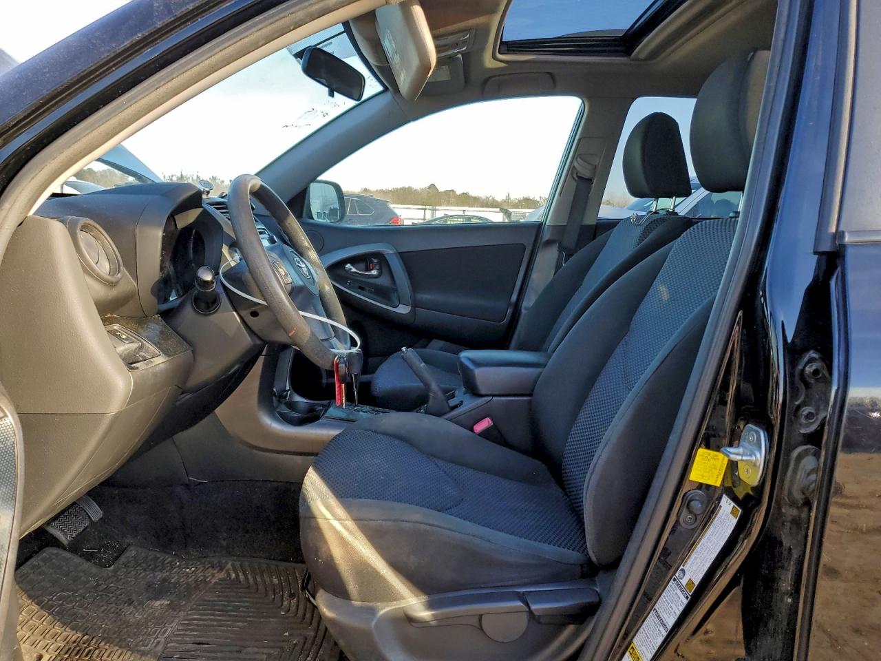 2012 TOYOTA RAV4 SPORT photo 7