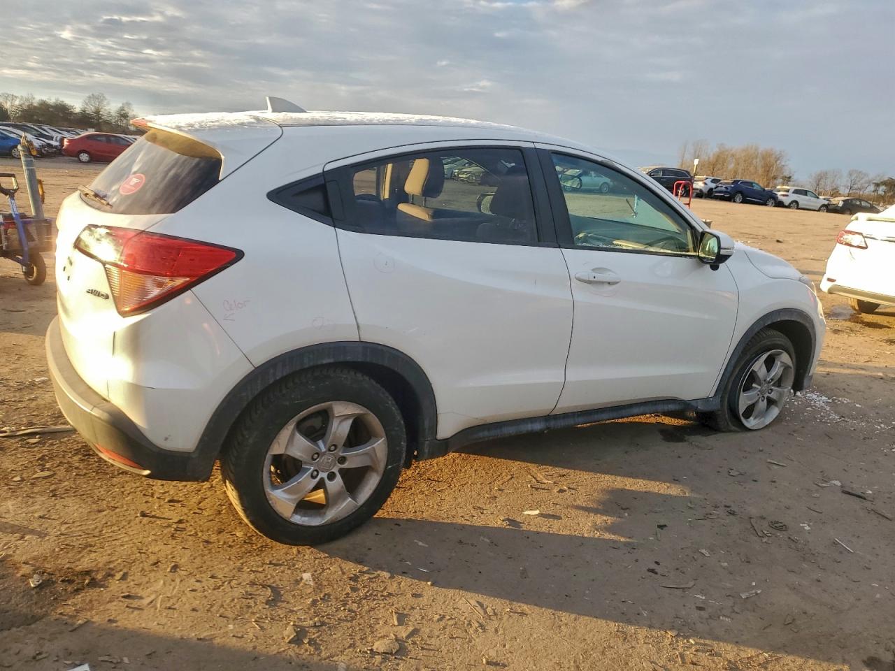 2016 HONDA HR-V EX photo 3