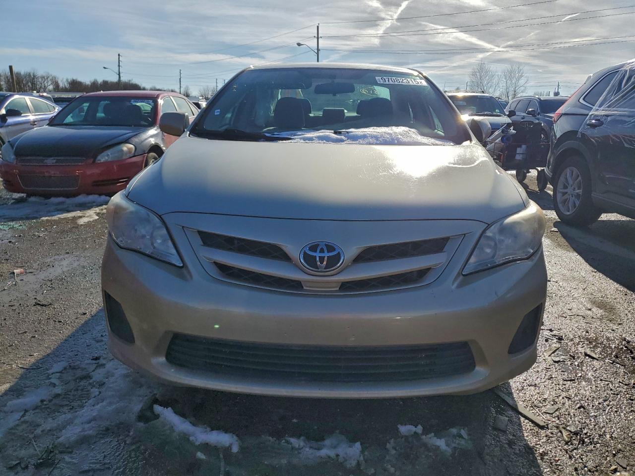 2011 TOYOTA COROLLA BASE photo 9