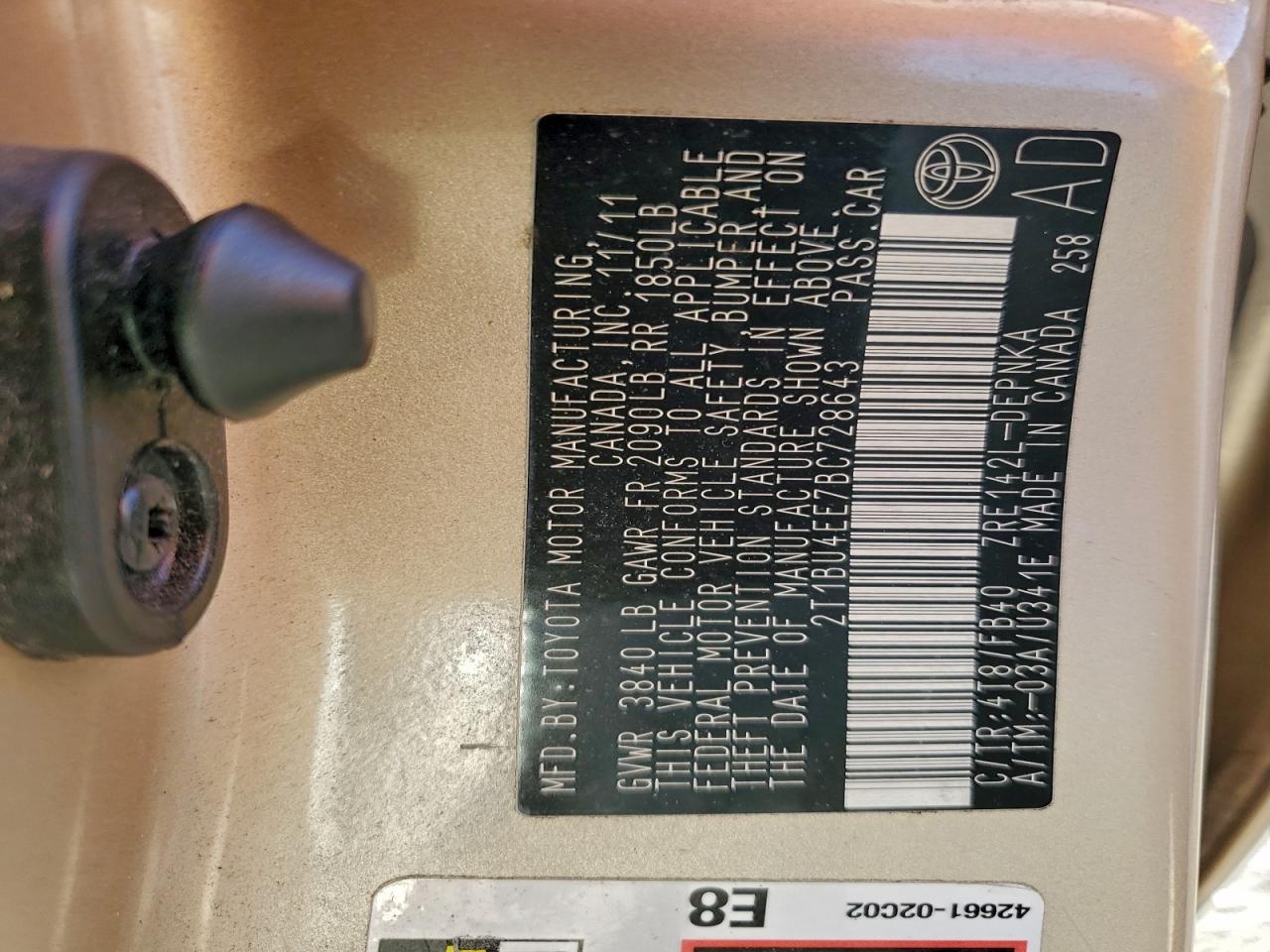 2011 TOYOTA COROLLA BASE photo 23