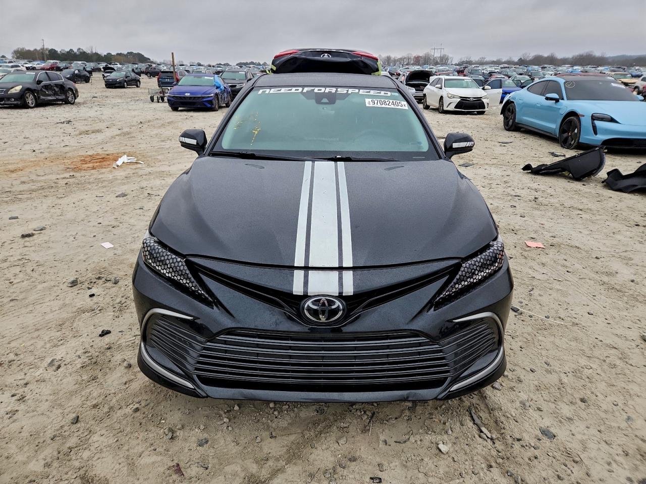 2022 TOYOTA CAMRY LE photo 5