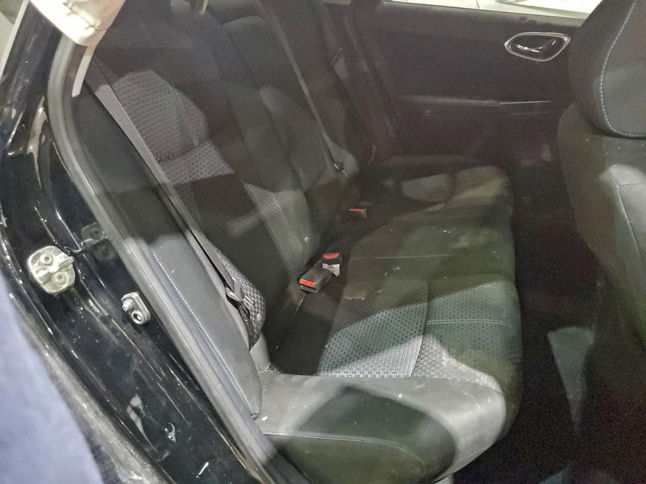 2019 NISSAN SENTRA S photo 10