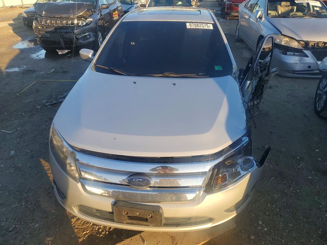 2010 FORD FUSION SE photo 5