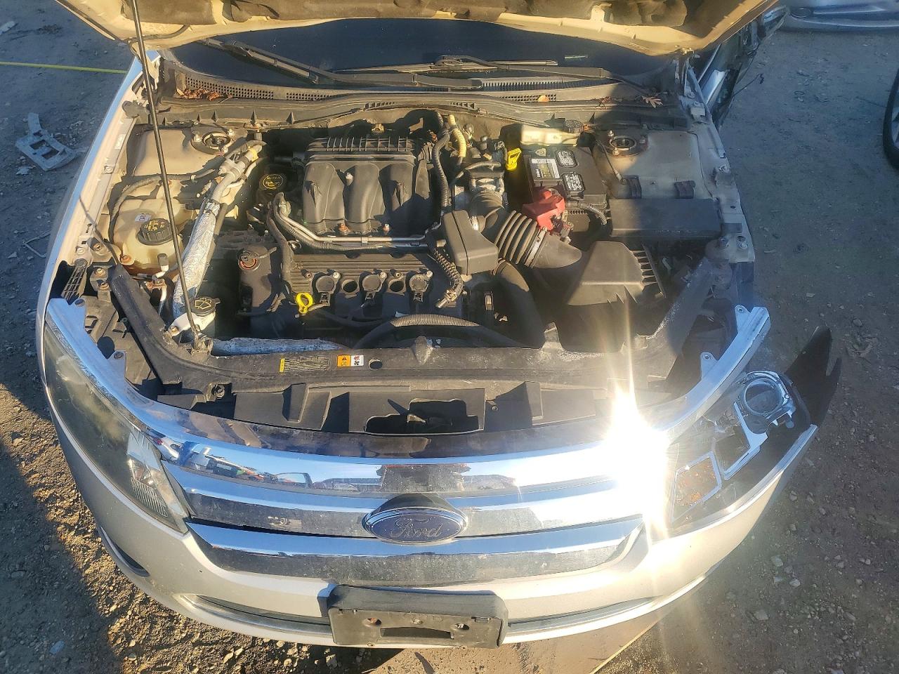 2010 FORD FUSION SE photo 11