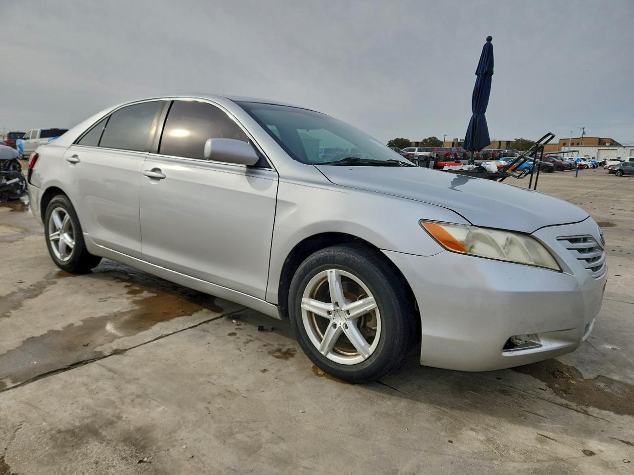 2009 TOYOTA CAMRY BASE photo 4