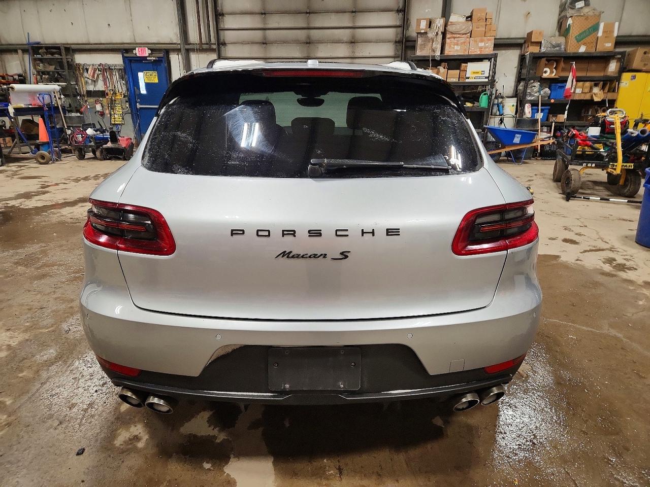 2015 PORSCHE MACAN S photo 6