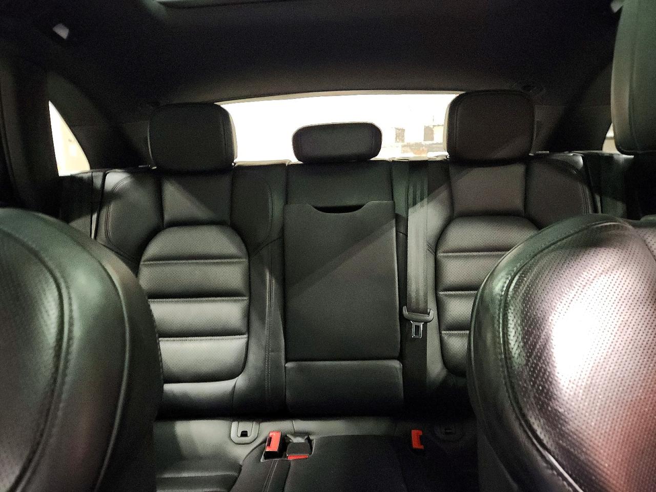 2015 PORSCHE MACAN S photo 10