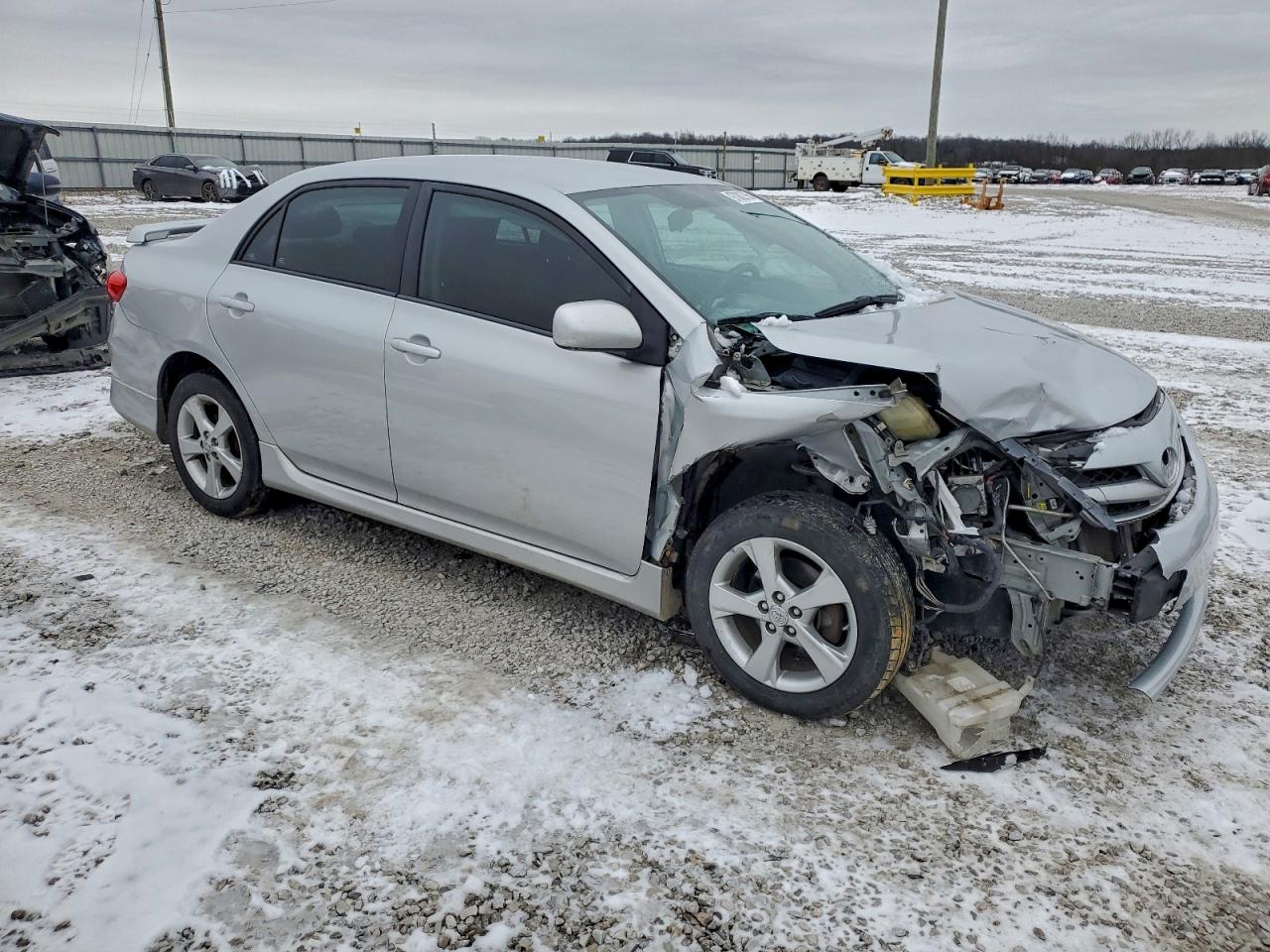 2013 TOYOTA COROLLA BASE photo 7