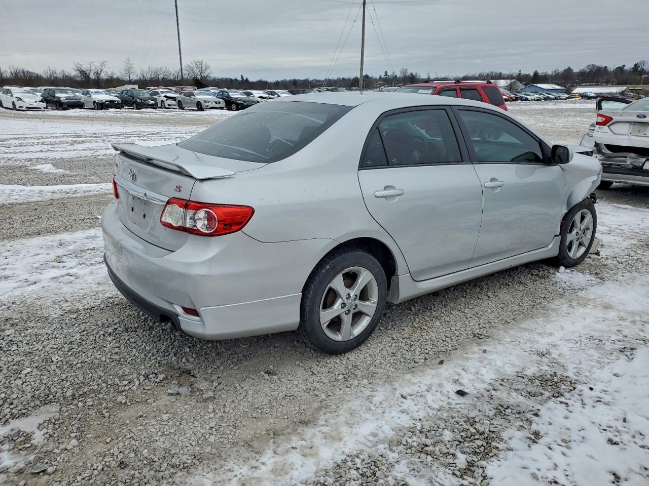 2013 TOYOTA COROLLA BASE photo 5