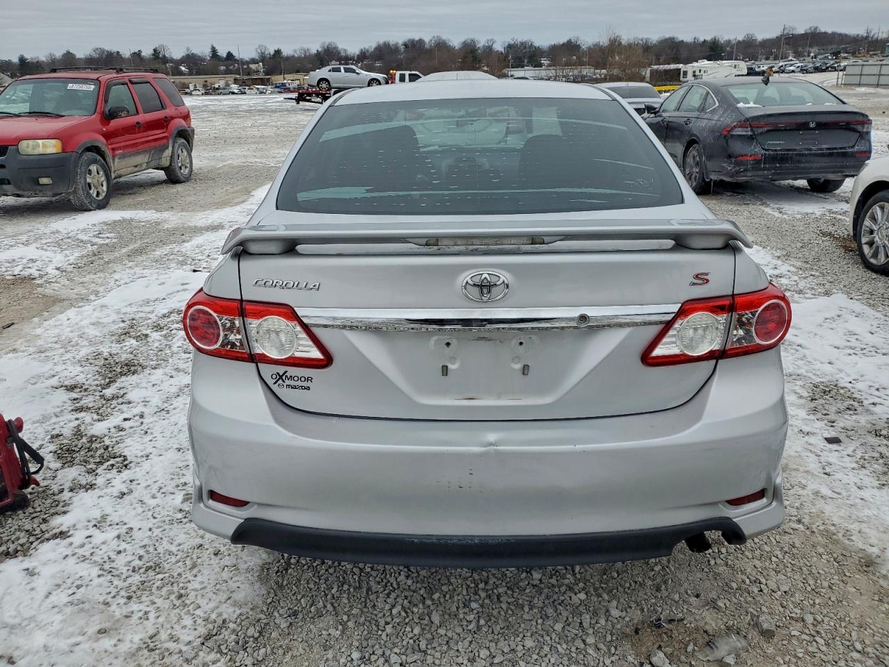 2013 TOYOTA COROLLA BASE photo 11