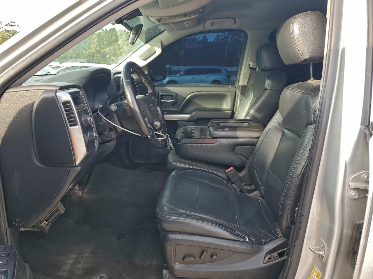 2015 CHEVROLET SILVERADO K1500 LT photo 7