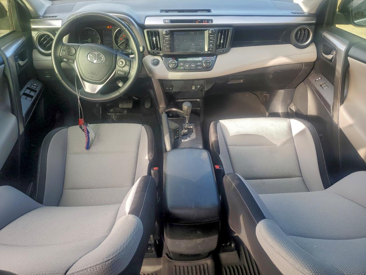 2018 TOYOTA RAV4 ADVENTURE photo 8