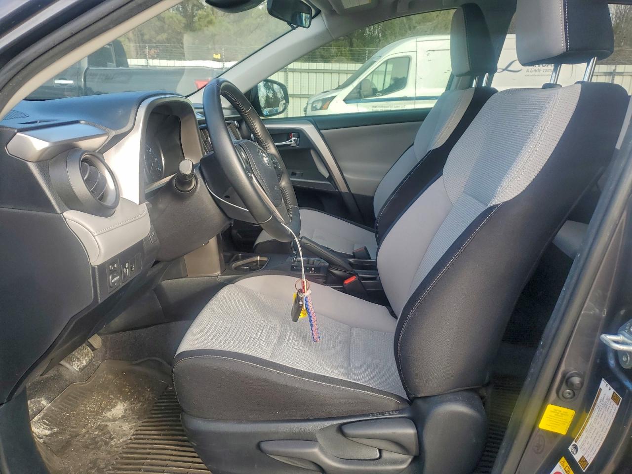 2018 TOYOTA RAV4 ADVENTURE photo 7