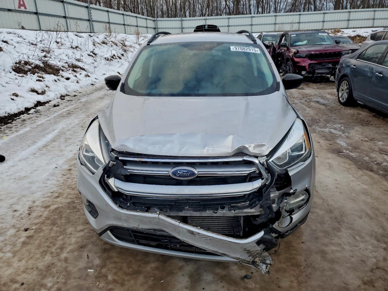 2017 FORD ESCAPE SE photo 5